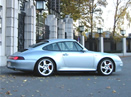 Tysk: Eksempelaret er en 1996-modell Porsche 993 4S